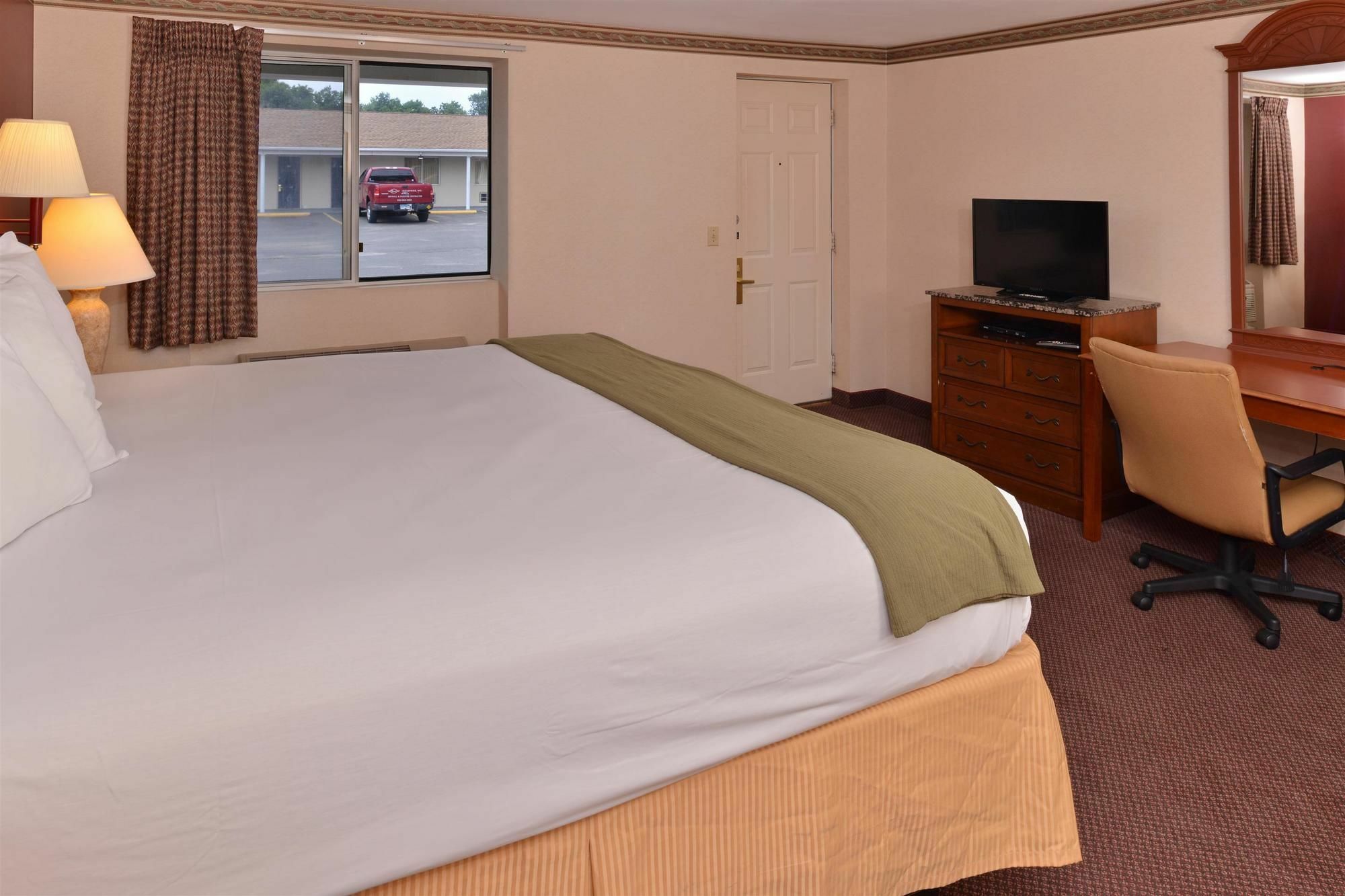 Americas Best Value Inn & Suites Wolcott Exteriér fotografie